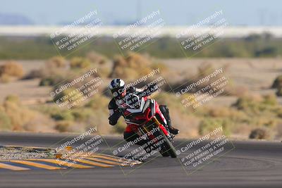 media/Nov-06-2023-Moto Forza (Mon) [[ce023d0744]]/3-Intermediate Group/Session 5 (Turn 4)/